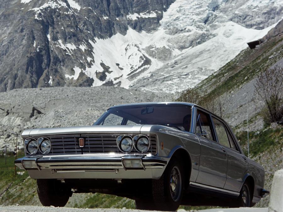  Fiat 130 Berlina 1969 года  (фото 2 из 12)